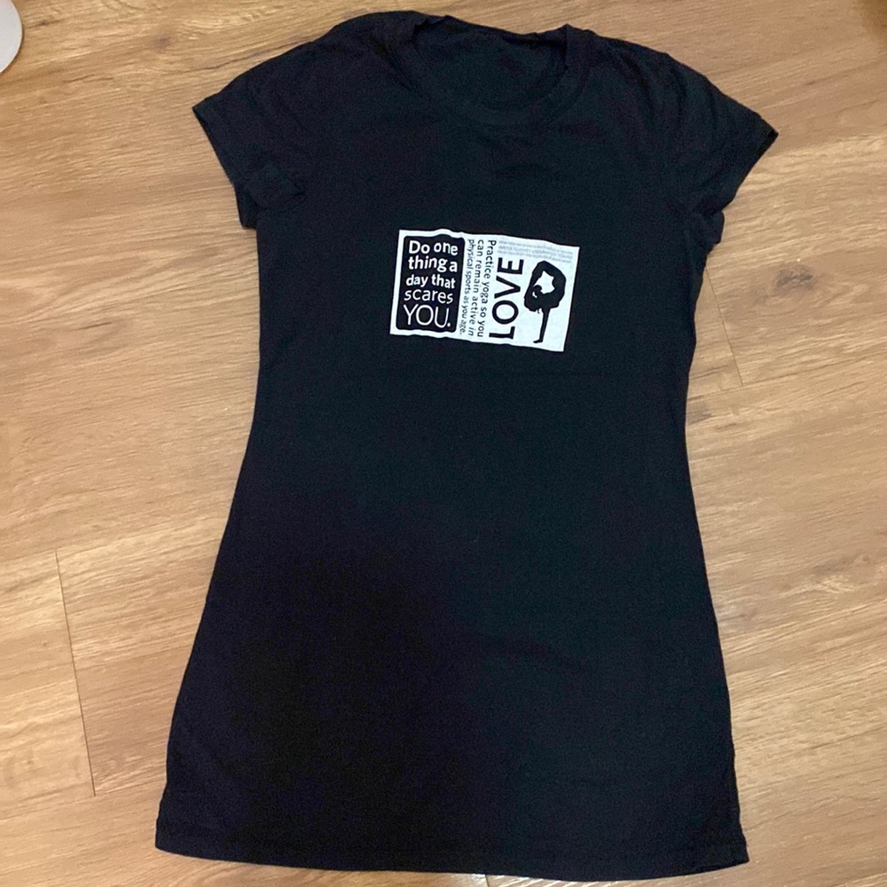 lululemon manifesto tshirt